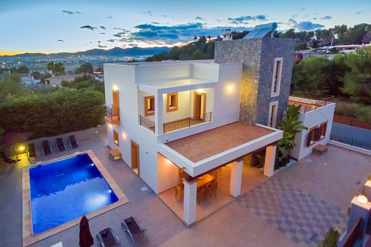 Villa Alexandra Таламанка Екстериор снимка
